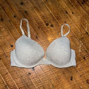 Victoria’s Secret 36D gray cotton jersey push-up bra